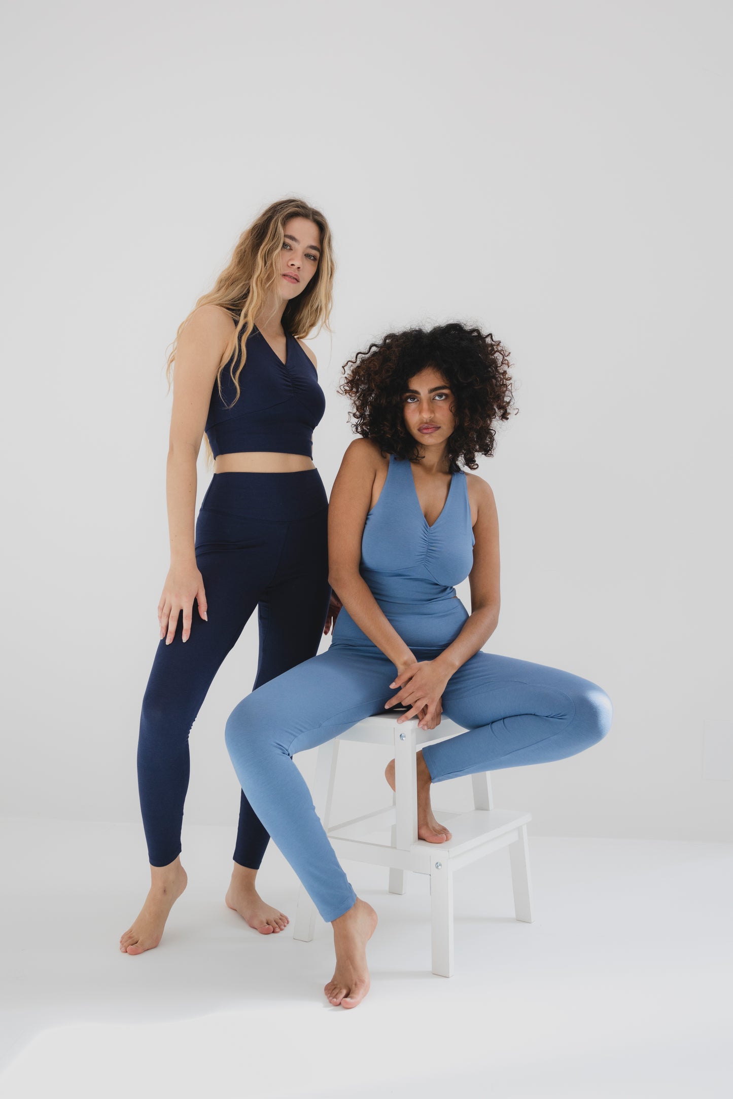 Snug Fit Athletic Bra Tank Ocean Blue